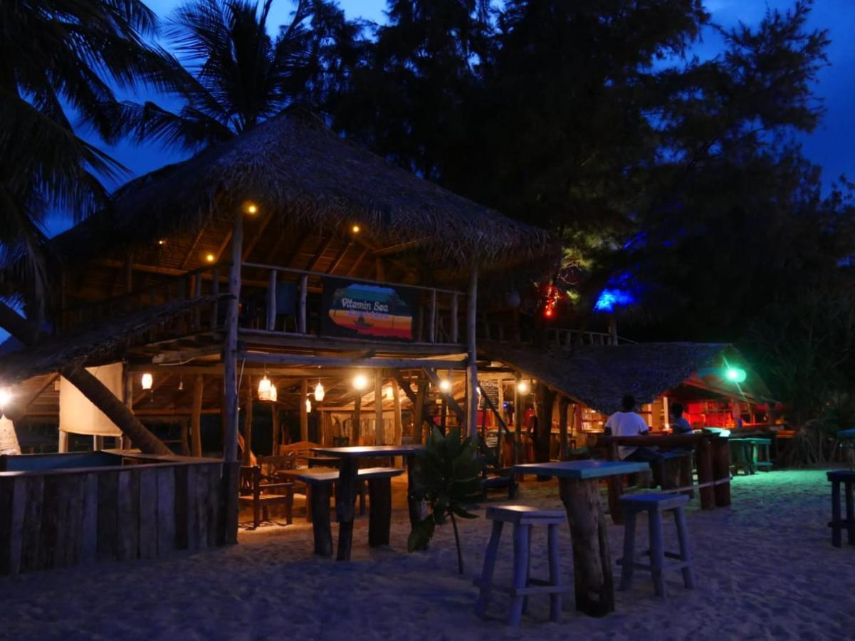 نيلافيلي Vitamin Sea Beach Cabana المظهر الخارجي الصورة