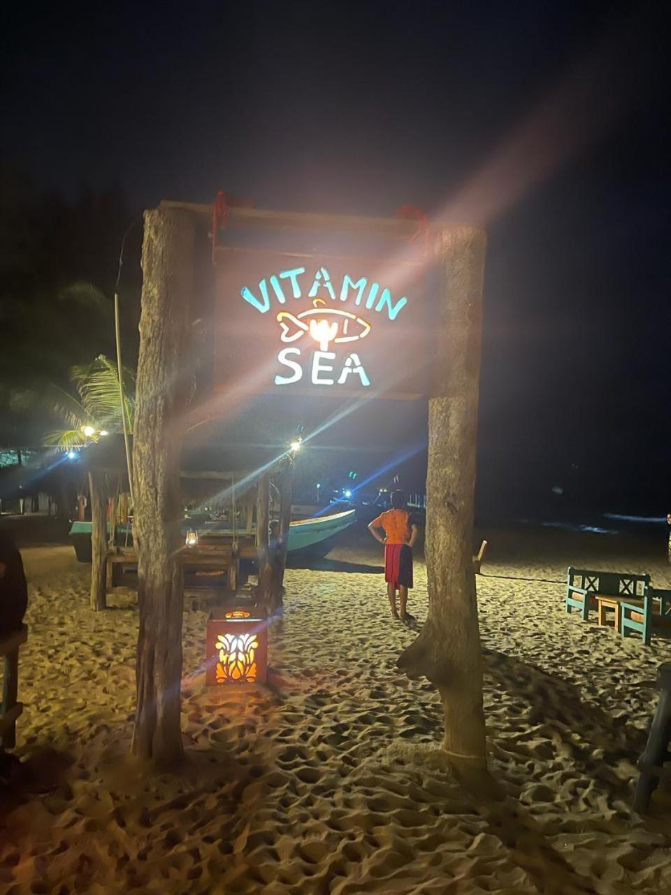 نيلافيلي Vitamin Sea Beach Cabana المظهر الخارجي الصورة